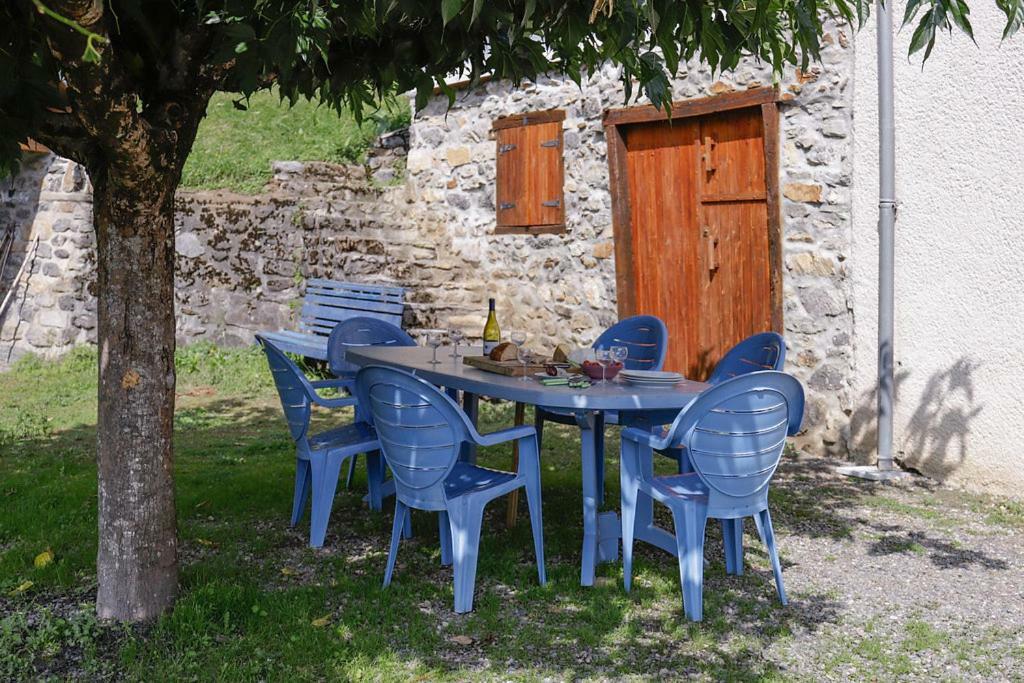 Maison Du Coue Pyrenees Mourtis Gite Pour 2 A 12 Pers Sengouagnet Buitenkant foto
